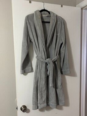 5/$25 💐 | Calvin Klein Bathrobe